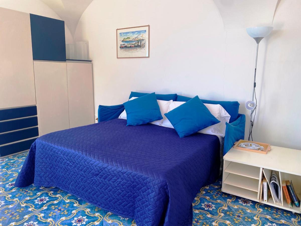 Regina Di Capri - Suite Vista Faraglioni Экстерьер фото