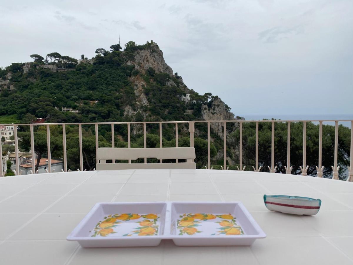 Regina Di Capri - Suite Vista Faraglioni Экстерьер фото